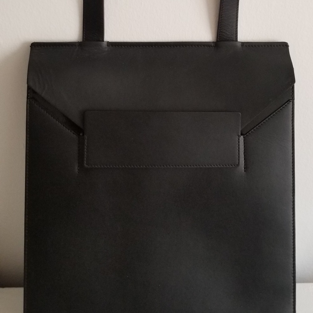 Italian, Everlane Purse. - Picture 5 of 6